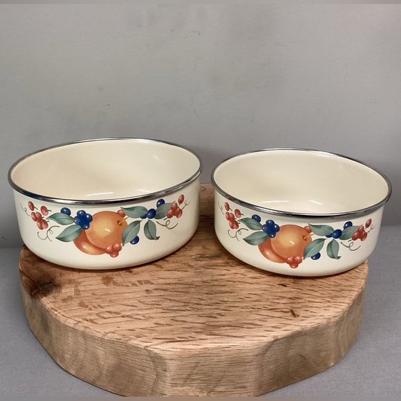 Corelle Other - 🟠 Vintage set of 2 - Corelle Coordinates Bowls by Lincoware for Corning
